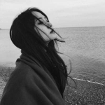 女生忧郁的图片 伤感,女生忧郁图片情感解析”