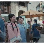 吃瓜博主娱乐圈博主,揭秘吃瓜博主与娱乐圈博主背后的故事